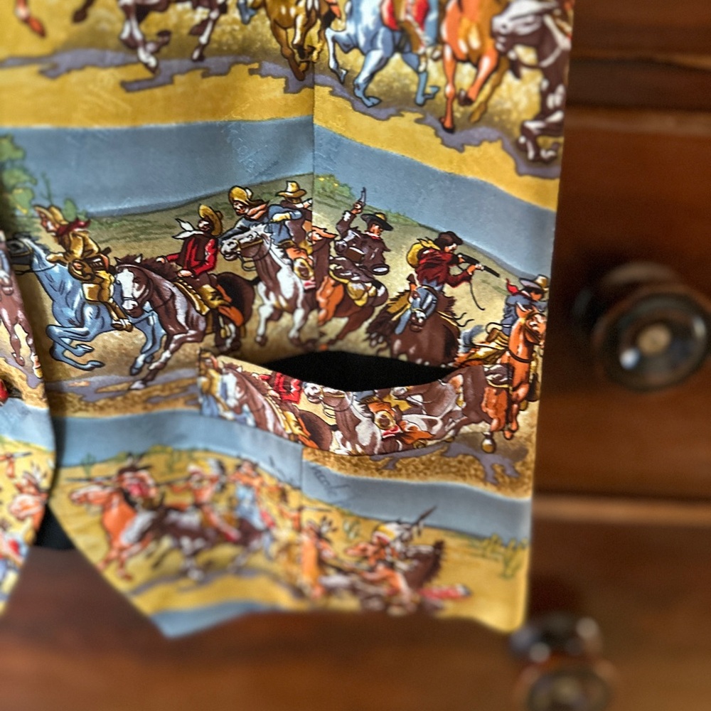 Vintage Nicole Miller Silk Western Multicolor Horse Vest with Cowboys & Indians - Picture 2 of 5